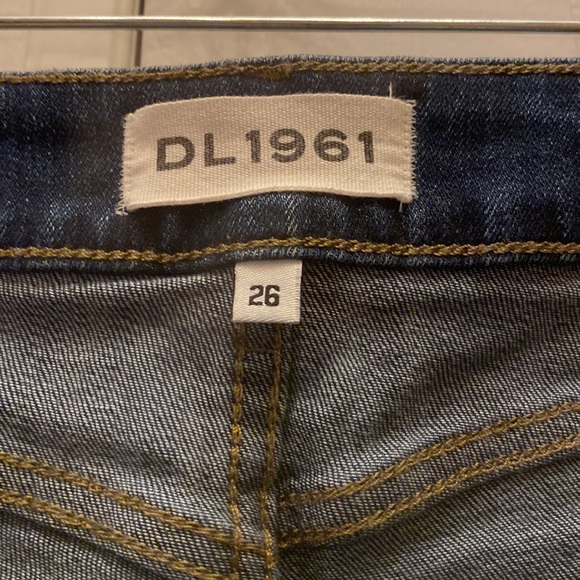 DL 1961 Skinny Jeans - Picture 4 of 4